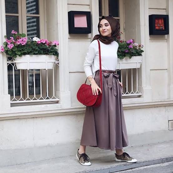 10 Outfit Jilbab Anak Muda, Stylish dan Keren