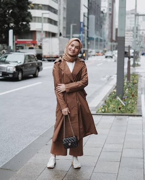 Warna baju jilbab coklat apa cocok dengan 20+ Trend