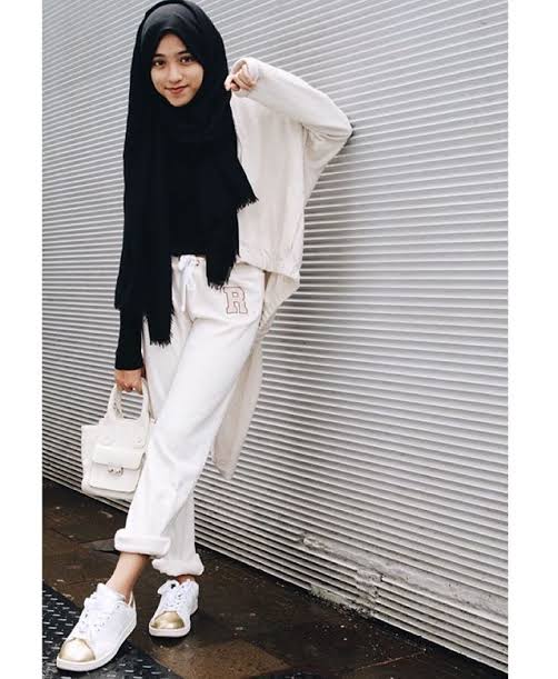 10 Warna Jilbab Cocok dengan Baju Putih, Favorit Banyak Orang