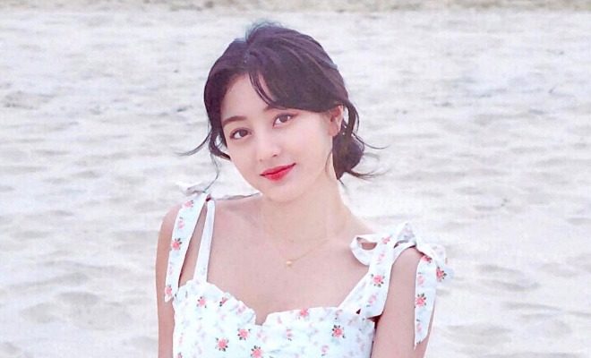 Jihyo TWICE - Biodata, Profil, Fakta, Member, Umur, Agama, Ulang Tahun