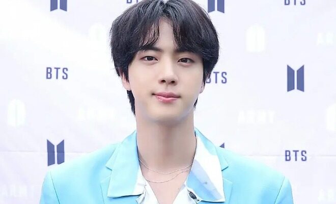 Jin BTS - Biodata, Profil, Fakta, Member, Umur, Agama, Ulang Tahun