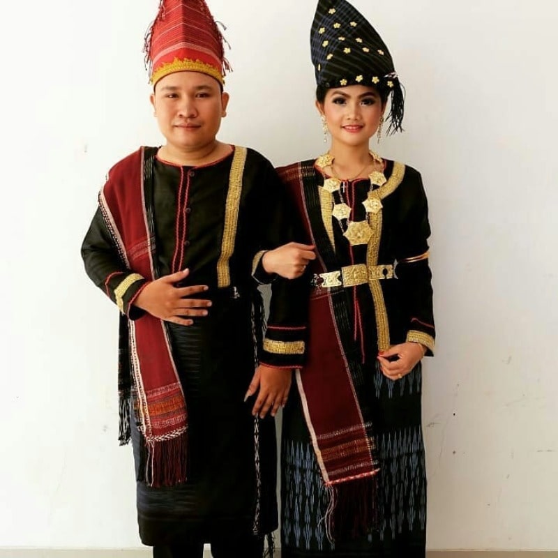 6 Jenis Pakaian Adat Sumatera Utara, Dengan Ciri Khasnya Yang Unik