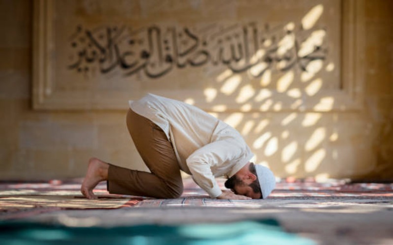 Makna rukun iman dalam islam, serta hikmah saat mempercainya
