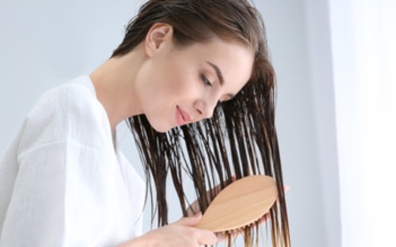 9 Tips Aman Bleaching Rambut di Rumah!
