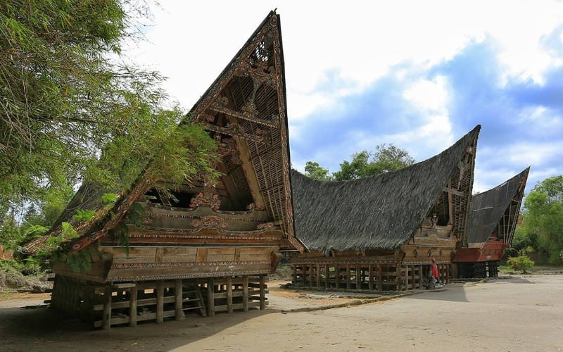 7 Nama Rumah Adat Sumatera Utara, tidak hanya Rumah Bolon