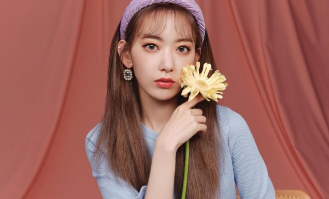 Sakura LE SSERAFIM - Biodata, Profil, Fakta, Umur, Agama, Pacar, Lagu