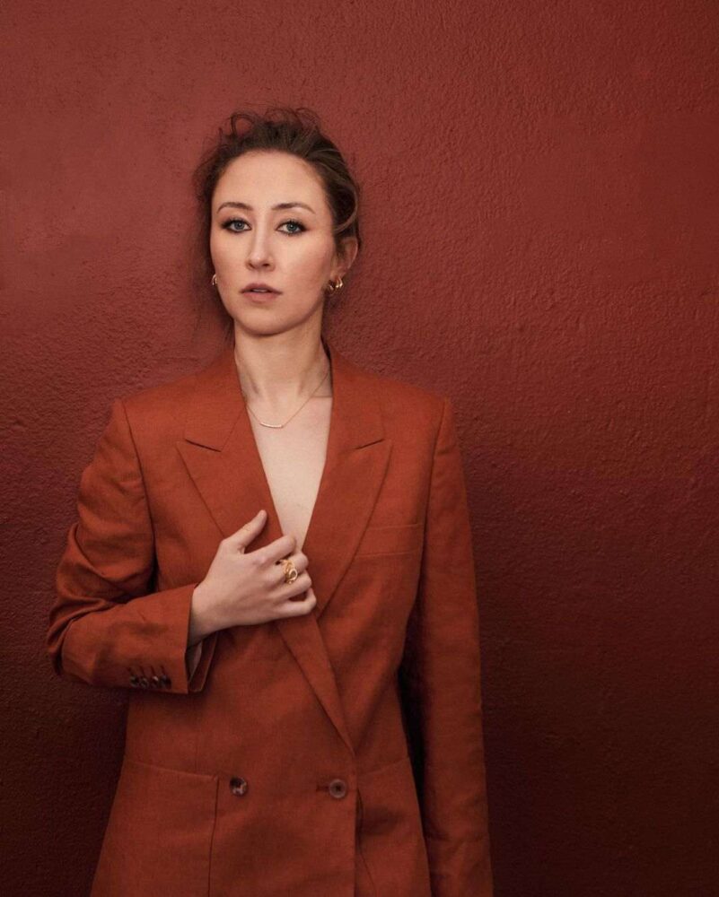 Erin Doherty Biodata, Profil, Fakta, Umur, Agama, Pacar, Film