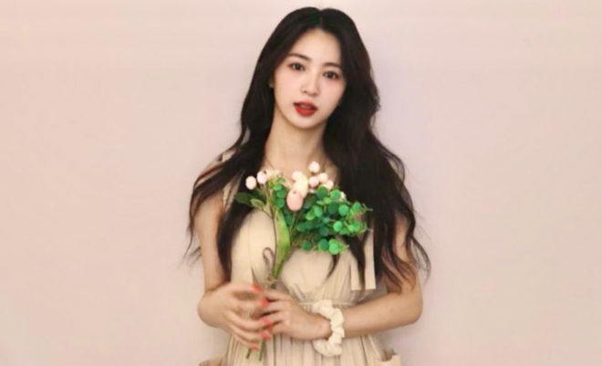 Jiwon Cherry Bullet - Biodata, Profil, Fakta, Umur, Agama, Pacar