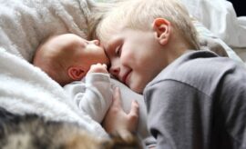 10 Fakta Anak Kedua yang selalu Merasa tidak Adil