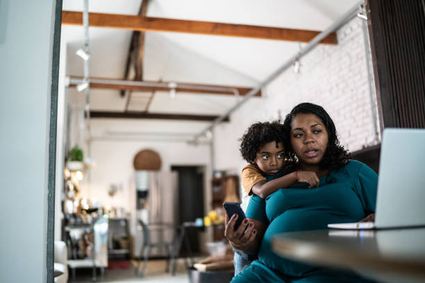 10 Fakta Anak Kedua yang selalu Merasa tidak Adil