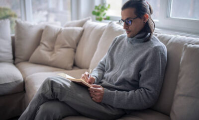 Ciri-Ciri Anak Indie, tidak hanya Suka Berpuisi saja