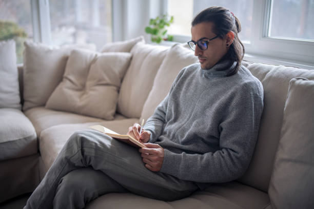 Ciri-Ciri Anak Indie, tidak hanya Suka Berpuisi saja