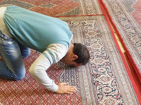 18 Amalan di Bulan Ramadhan, Penuh Berkah & Dosa Terampuni