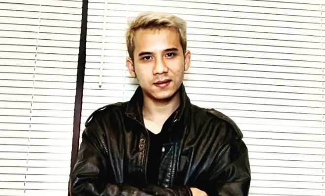 Alex Bhizer - Biodata, Profil, Fakta, Umur, Agama, Istri