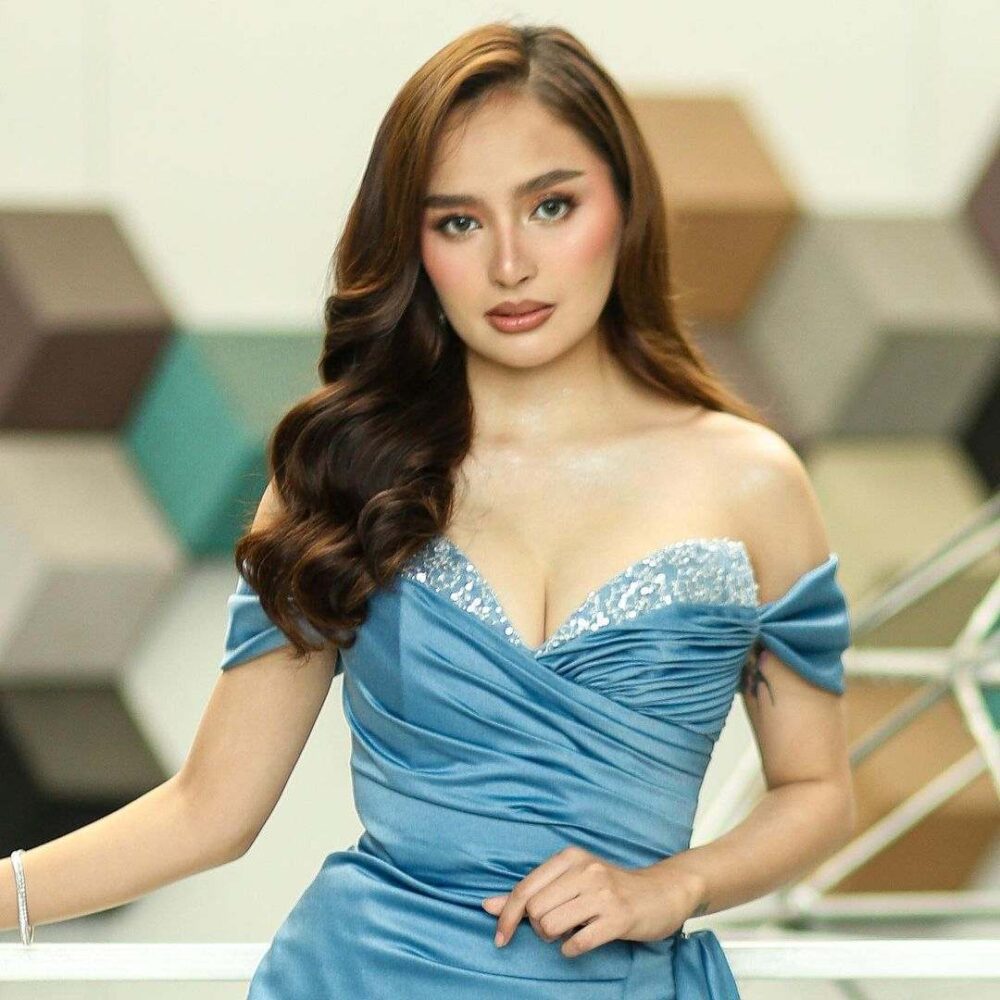 cara-gonzales-biodata-profil-fakta-umur-agama-pacar-film