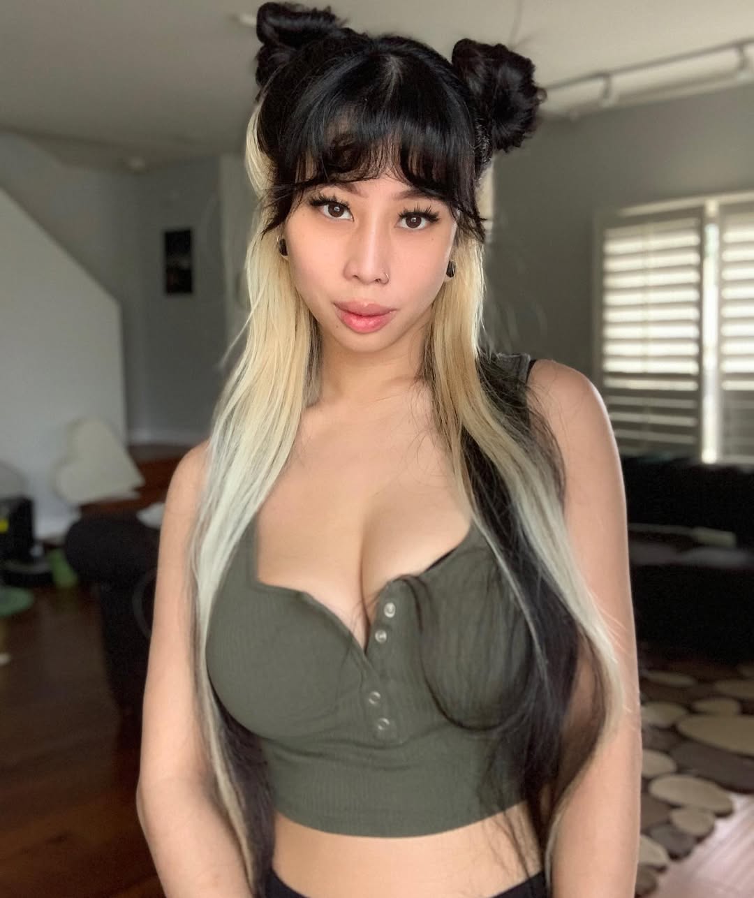 Jade Kush - Biodata, Profil, Fakta, Umur, Agama, Pacar, Karier