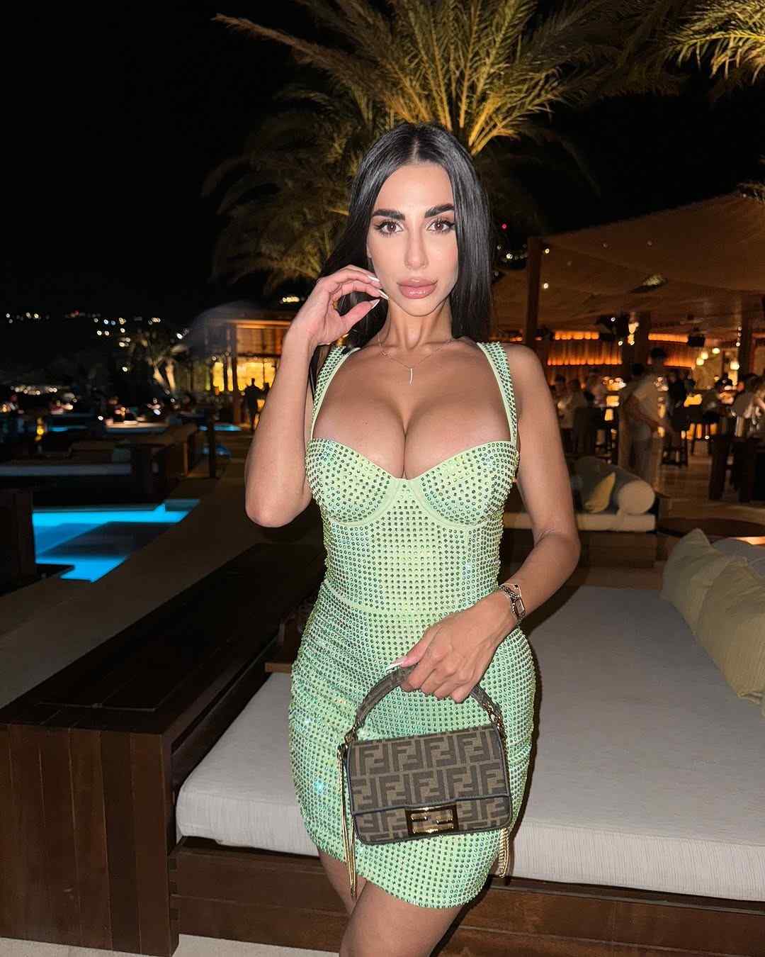 Sara Sfamurri - Biodata, Profil, Fakta, Umur, Agama, Pacar, Karier