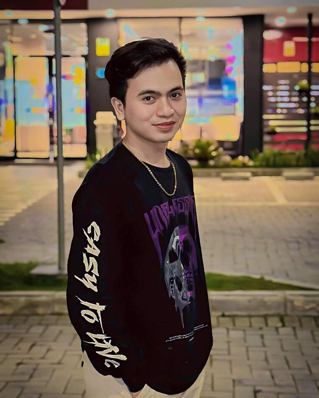 Putra Kasela - Biodata, Profil, Fakta, Umur, Agama, Pacar, Karier