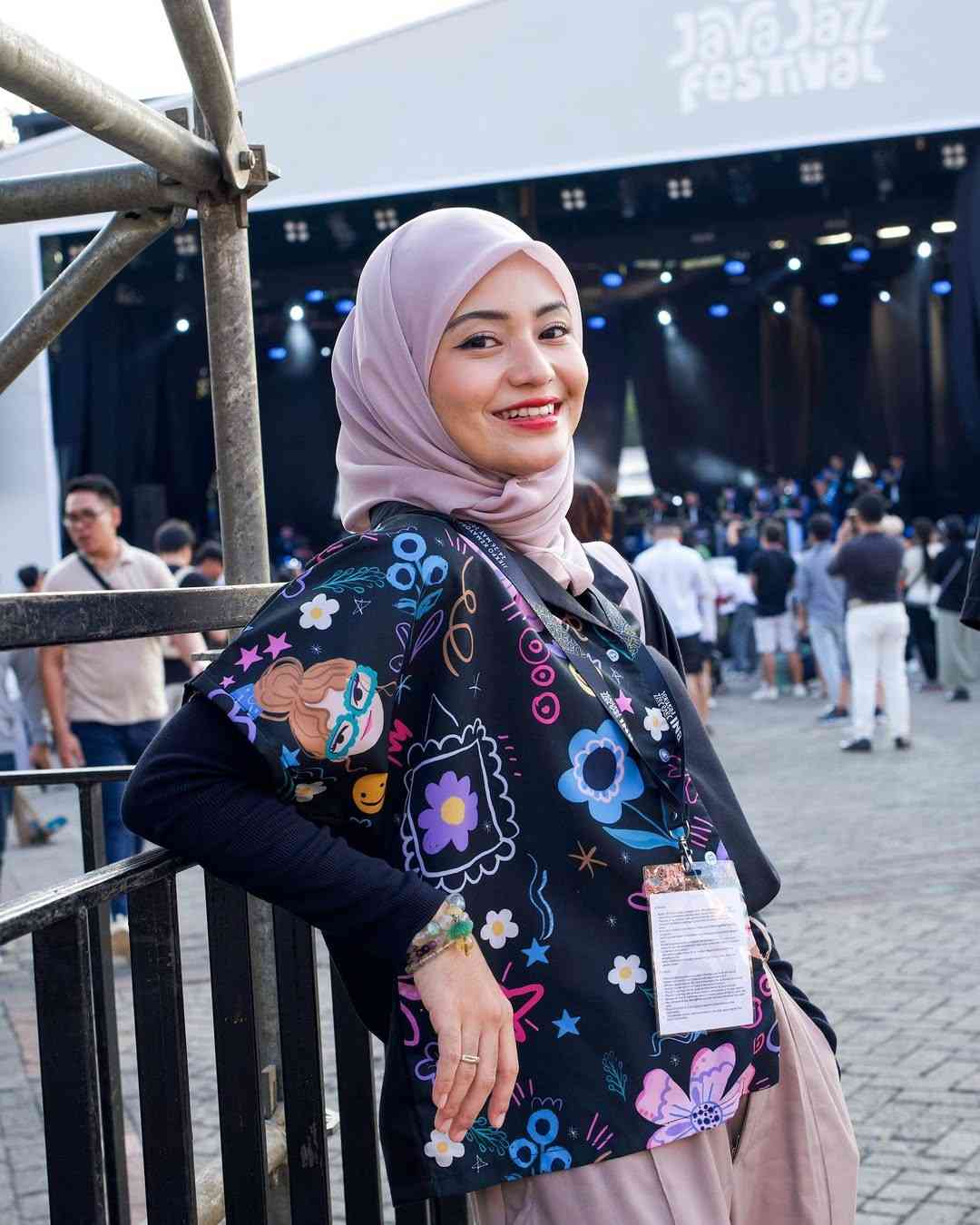 Raniah Alaydroes - Biodata, Profil, Fakta, Umur, Agama, Suami