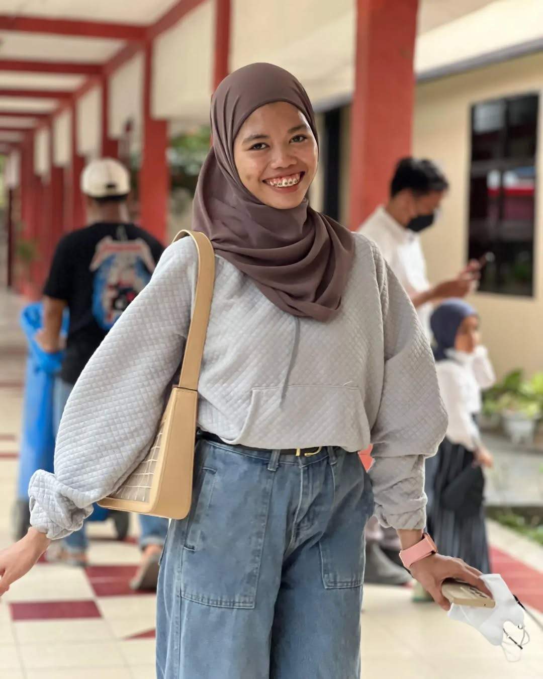 Dhila - Biodata, Profil, Fakta, Umur, Agama, Pacar, Karier