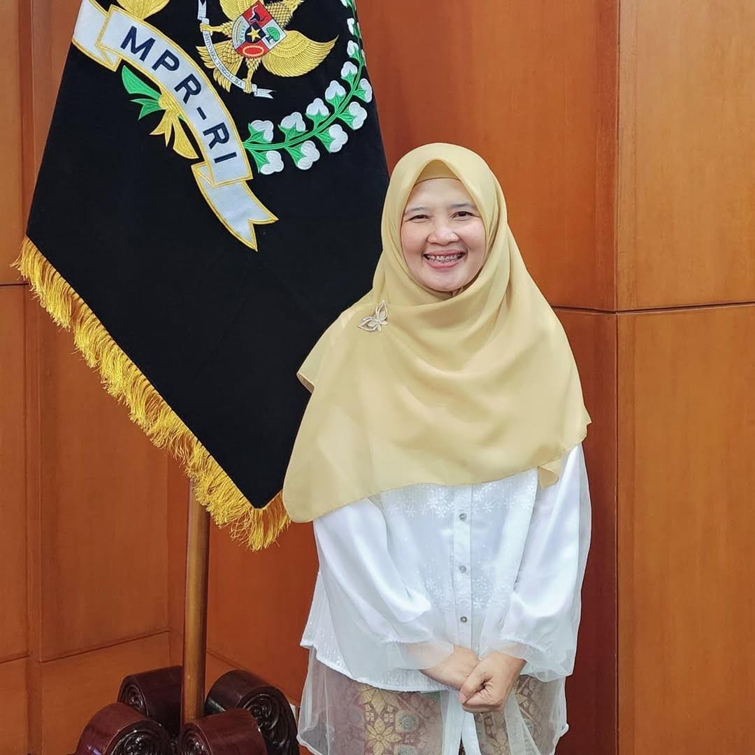 Ira Mirawati - Biodata, Profil, Fakta, Umur, Agama, Suami, Karier